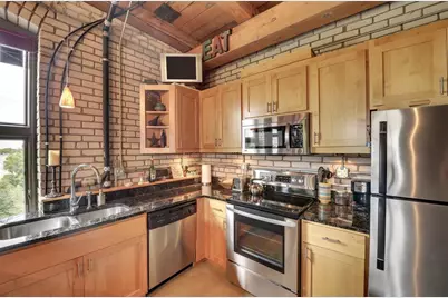 127 5th Street NE #301, Minneapolis, MN 55413 - Photo 8