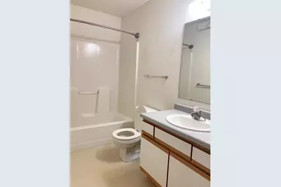 400 11th Avenue NE #107, Waseca, MN 56093 - Photo 8