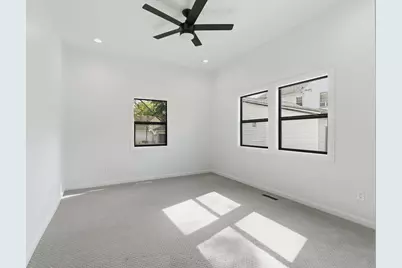 611 3rd Street NW, Austin, MN 55912 - Photo 34