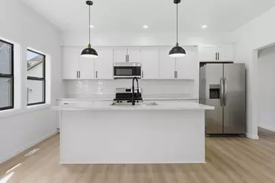 611 3rd Street NW, Austin, MN 55912 - Photo 22