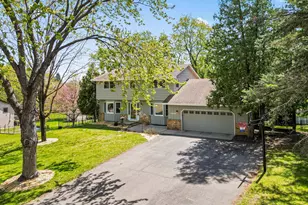 6903 Rosemary Rd, Eden Prairie, MN 55346 - Photo 40