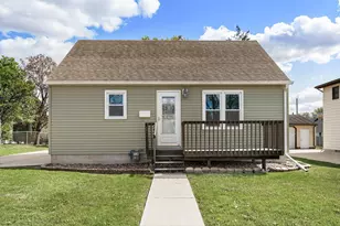 2110 E Oakland Ave, Austin, MN 55912 - Photo 24