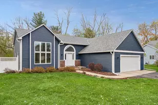 5323 Cedarwood Ct, White Bear Township, MN 55110 - Photo 6