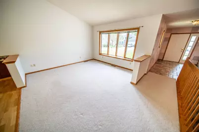 3315 Oxford Lane NW, Rochester, MN 55901 - Photo 4
