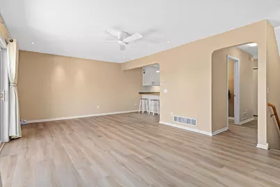 712 Stewart Avenue, Saint Paul, MN 55102 - Photo 12