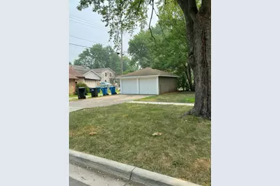 257 18th Avenue N, Hopkins, MN 55343 - Photo 8