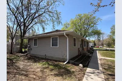 257 18th Avenue N, Hopkins, MN 55343 - Photo 6