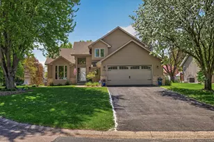 956 Trillium Ct, Eagan, MN 55123 - Photo 1