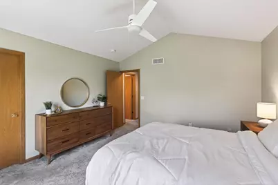 956 Trillium Court, Eagan, MN 55123 - Photo 26