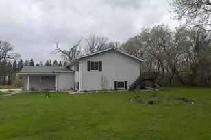 37488 320th St, Roseau, MN 56751 - Photo 6