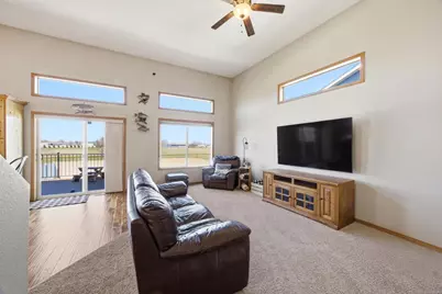 6219 55th Avenue S, Fargo, ND 58104 - Photo 8