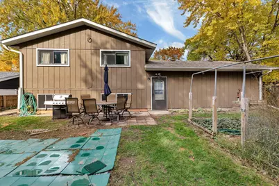 722 11 1/2 Street N, Sauk Rapids, MN 56379 - Photo 2