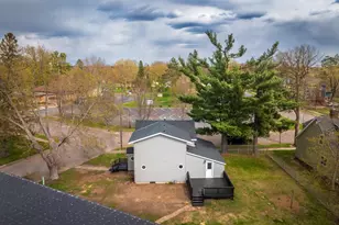 105 Commercial Ave N, Sandstone, MN 55072 - Photo 4