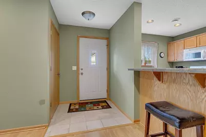 114 Iverson Street W, Saint Joseph, MN 56374 - Photo 6