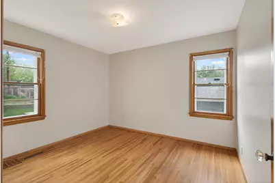 3735 Sumter Avenue S, Saint Louis Park, MN 55426 - Photo 14