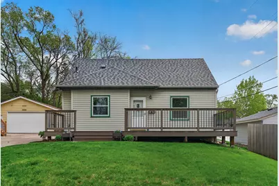 3735 Sumter Avenue S, Saint Louis Park, MN 55426 - Photo 2