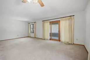 1200 18th Ave NW, Austin, MN 55912 - Photo 4