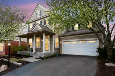 32 Founders Green, Hudson, WI 54016 - Photo 2