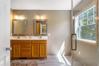 32 Founders Green, Hudson, WI 54016 - Photo 18
