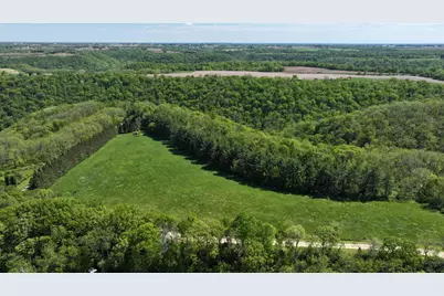 35423 Skyview Drive, Winona, MN 55987 - Photo 2