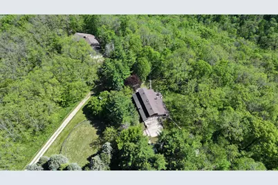 35423 Skyview Drive, Winona, MN 55987 - Photo 6