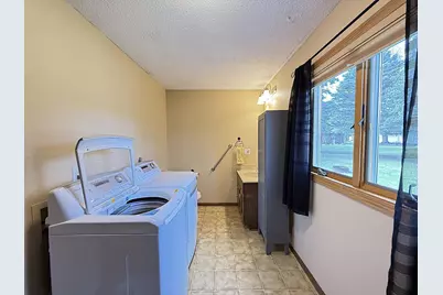 111 Buckeye Drive, Montevideo, MN 56265 - Photo 22