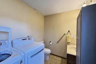 111 Buckeye Dr, Montevideo, MN 56265 - Photo 24