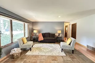 111 Buckeye Dr, Montevideo, MN 56265 - Photo 8