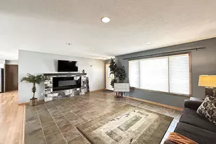 111 Buckeye Dr, Montevideo, MN 56265 - Photo 6