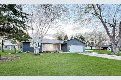 111 Buckeye Drive, Montevideo, MN 56265 - Photo 2