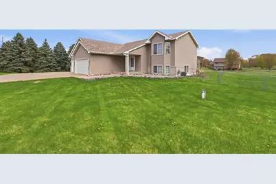 26173 Goodview Avenue, Wyoming, MN 55092 - Photo 2