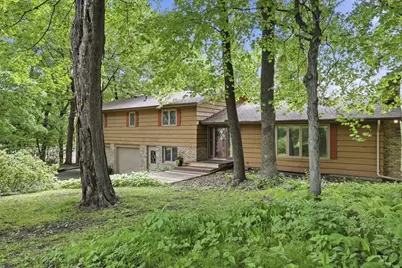 18415 14th Avenue N, Plymouth, MN 55447 - Photo 2