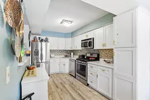 5653 Chatsworth St N, Shoreview, MN 55126 - Photo 18