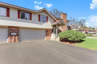 5653 Chatsworth St N, Shoreview, MN 55126 - Photo 1