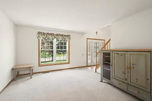 3771 Mt Vernon Ln, Woodbury, MN 55129 - Photo 8