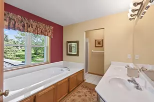 3771 Mt Vernon Ln, Woodbury, MN 55129 - Photo 30