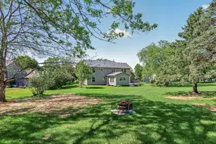 3771 Mt Vernon Ln, Woodbury, MN 55129 - Photo 46