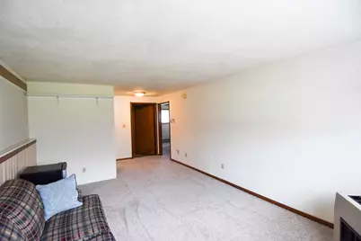 245 E Pleasant Avenue, Warren, MN 56762 - Photo 20