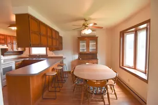 245 E Pleasant Ave, Warren, MN 56762 - Photo 6
