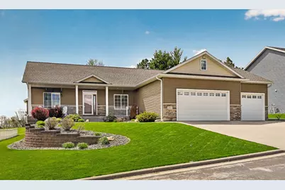 847 Golfview Avenue, Zumbrota, MN 55992 - Photo 2