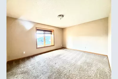 1611 Oakwood Drive, West Fargo, ND 58078 - Photo 6