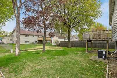 7516 Louisiana Avenue N, Brooklyn Park, MN 55428 - Photo 38