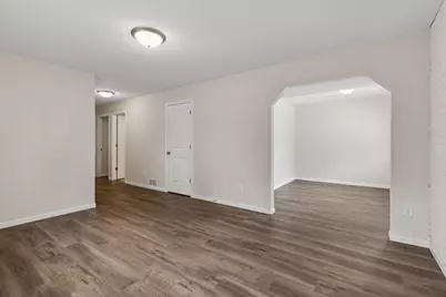 7516 Louisiana Avenue N, Brooklyn Park, MN 55428 - Photo 24