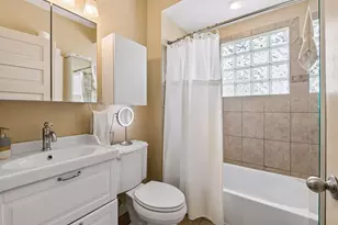 2717 Emerson Ave S, Minneapolis, MN 55408 - Photo 24