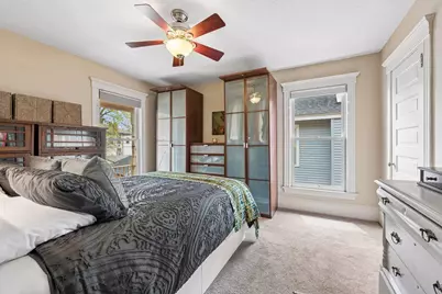 2717 Emerson Avenue S, Minneapolis, MN 55408 - Photo 20