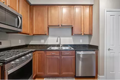 500 E Grant Street #709, Minneapolis, MN 55404 - Photo 6