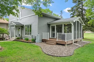 3520 Pilgrim Ln N, Plymouth, MN 55441 - Photo 2