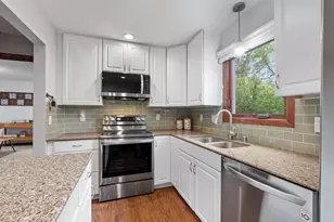 3520 Pilgrim Ln N, Plymouth, MN 55441 - Photo 8