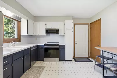 3865 Palisade Point, Eagan, MN 55122 - Photo 12