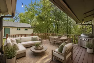 15221 Crestview Ln, Minnetonka, MN 55345 - Photo 32